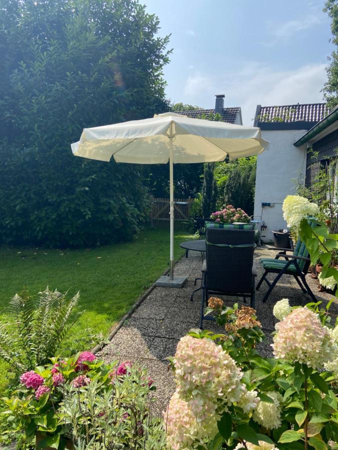 Bergisches Cottage Solingen - Tiny House Mit Garten Exterior foto